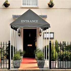 Le Bouchon Brasserie & Hotel Thumbnail