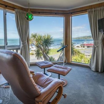 Kaka Point Spa Accommodation - Catlins
