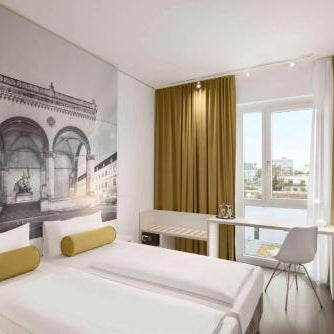 Super 8 Munich City North Thumbnail