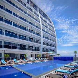 Wyndham Manta Sail Plaza Hotel and Convention Center Thumbnail