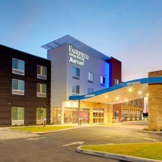 Fairfield Inn & Suites by Marriott Bakersfield North/Airport Thumbnail