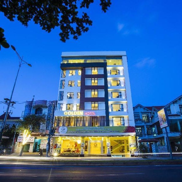 Golden Hotel