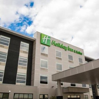 Holiday Inn Hotel & Suites Calgary South - Conference Ctr By IHG Thumbnail