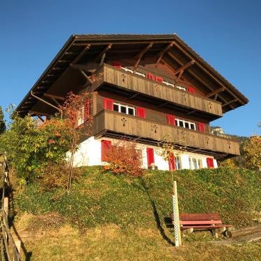 CHALET EGGLEN "Typical Swiss House, Best Views, Private Jacuzzi"