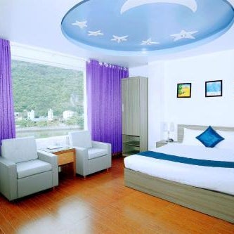 Catba Central Hotel 2