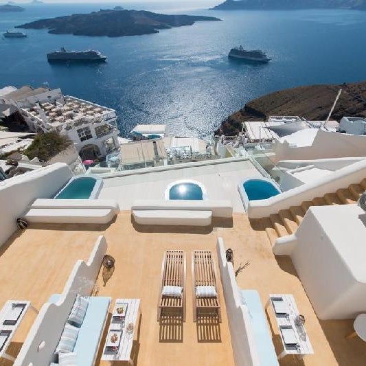 On the Cliff Thumbnail