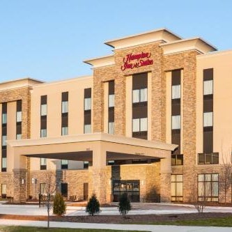 Hampton Inn By Hilton and Suites Minooka Thumbnail