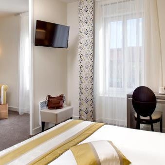 HOTEL ARVERNA VICHY - ClT'HOTEL