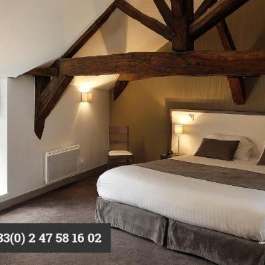 Logis Hôtel Le Puits Doré