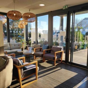 Logis Hotel Le Provencal Bordeaux Lac Thumbnail