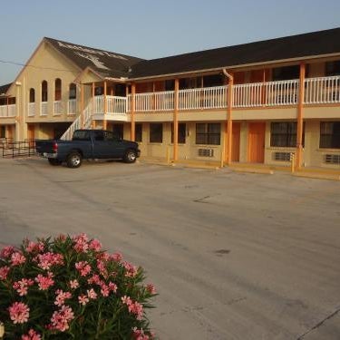 Antlers Inn Goliad Thumbnail