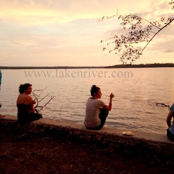 Lake n River Resort  Munroe Island