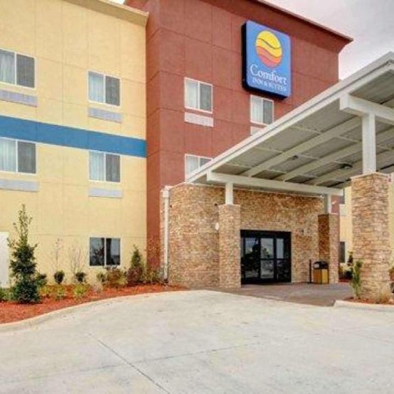 Comfort Inn & Suites Thumbnail