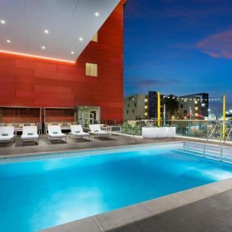 Courtyard by Marriott Santa Monica Thumbnail