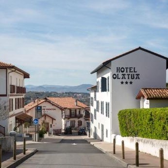 Hôtel & Appart-hôtel Olatua