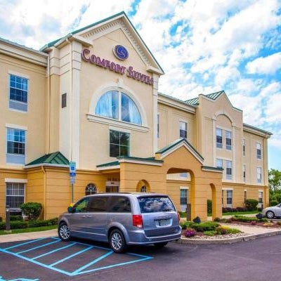 Comfort Suites East Brunswick - South River Thumbnail