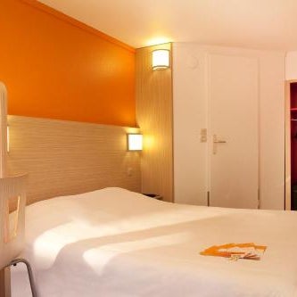 Premiere Classe Valenciennes Ouest Petite Foret Hotel Thumbnail