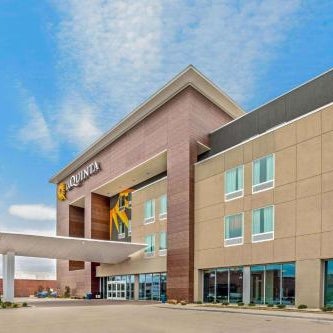 La Quinta Inn & Suites by Wyndham Waco Baylor Downtown