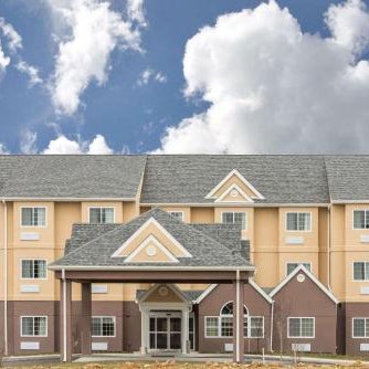Microtel Inn & Suites by Wyndham Beaver Falls Thumbnail