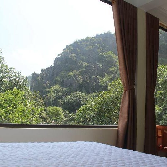 Sierra Homestay Thumbnail