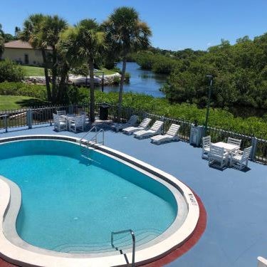 Sun Coast Inn Thumbnail