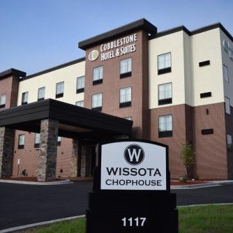 Cobblestone Hotel & Suites - Stevens Point Thumbnail