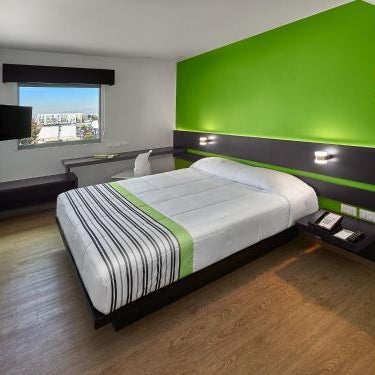 City Express Junior by Marriott Toluca Zona Industrial Thumbnail