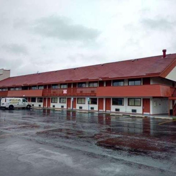 Travelodge by Wyndham South Holland Thumbnail