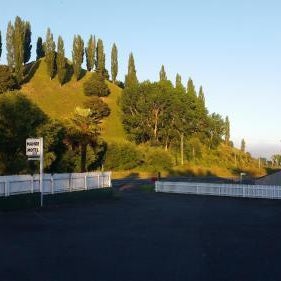 Mahoe Motel