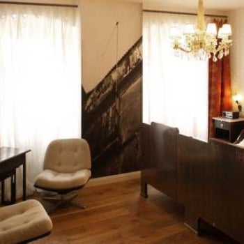 Hotel Lux