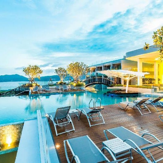 Crest Resort & Pool Villas Thumbnail