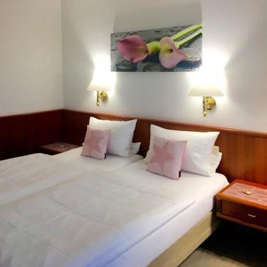 Hotel Garni Vierjahreszeiten Thumbnail