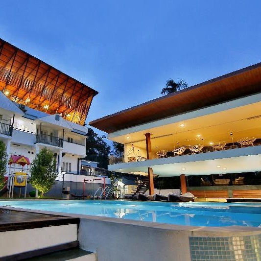 Le Villagio Resort & Domes