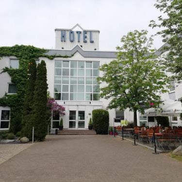 Arthotel Ambassador Wiesbaden - FREE PARKING Thumbnail