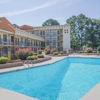 Super 8 by Wyndham Jasper Thumbnail