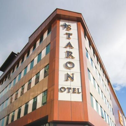 Staron Hotel