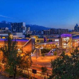 DeLuxe PLAZA Thumbnail