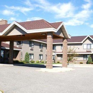 Madelia Hotel & Suites Thumbnail