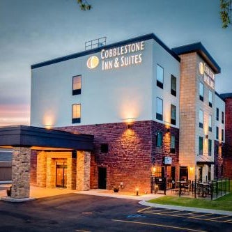 Cobblestone Inn & Suites  Fairfield Bay Thumbnail