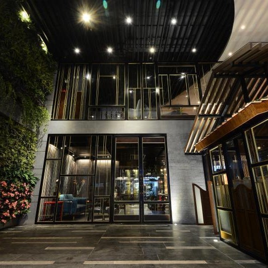 The Chi Boutique Hotel
