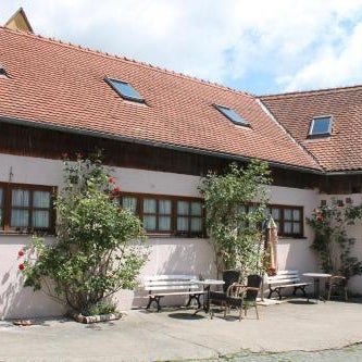 Kreuzerhof Hotel Garni