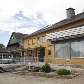 Hotel Restaurant Zum Jägerheim mit Innenpool