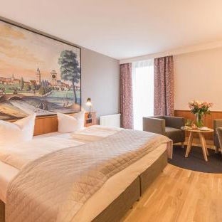 Hotel Bayerischer Hof Thumbnail