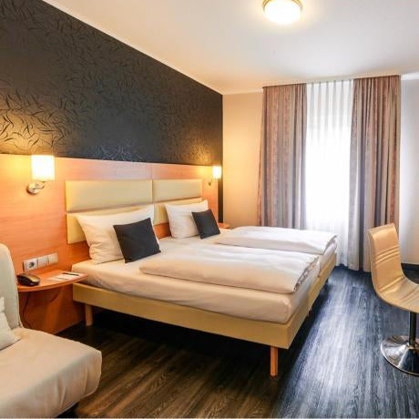 PLAZA INN Stuttgart Airport Messe
