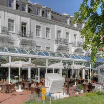 SEETELHOTEL Pommerscher Hof das Wellnesshotel im Herzen der Kaiserbäder mit direktem Zugang zur Wellnessoase Shehrazade