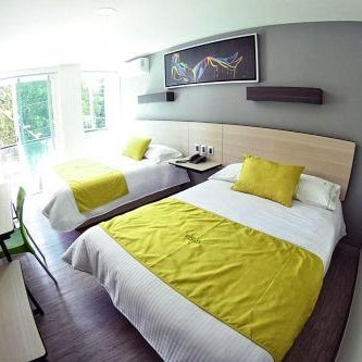 HOTEL LEMON GREEN -Zona Expo Frente al Centro de Convenciones Thumbnail