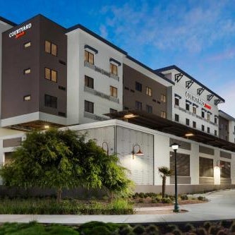 Courtyard by Marriott Redwood City Thumbnail