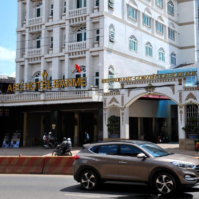 Aec Hotel Banme