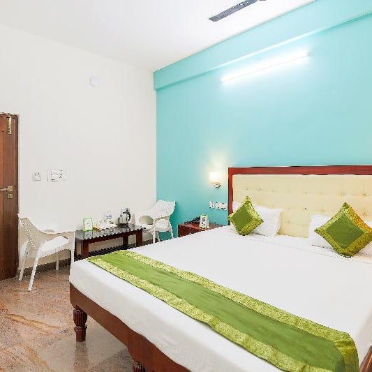 Treebo Grace Inn, 3 Min Walk From Promenade Beach Thumbnail