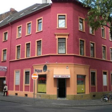 Central Hotel